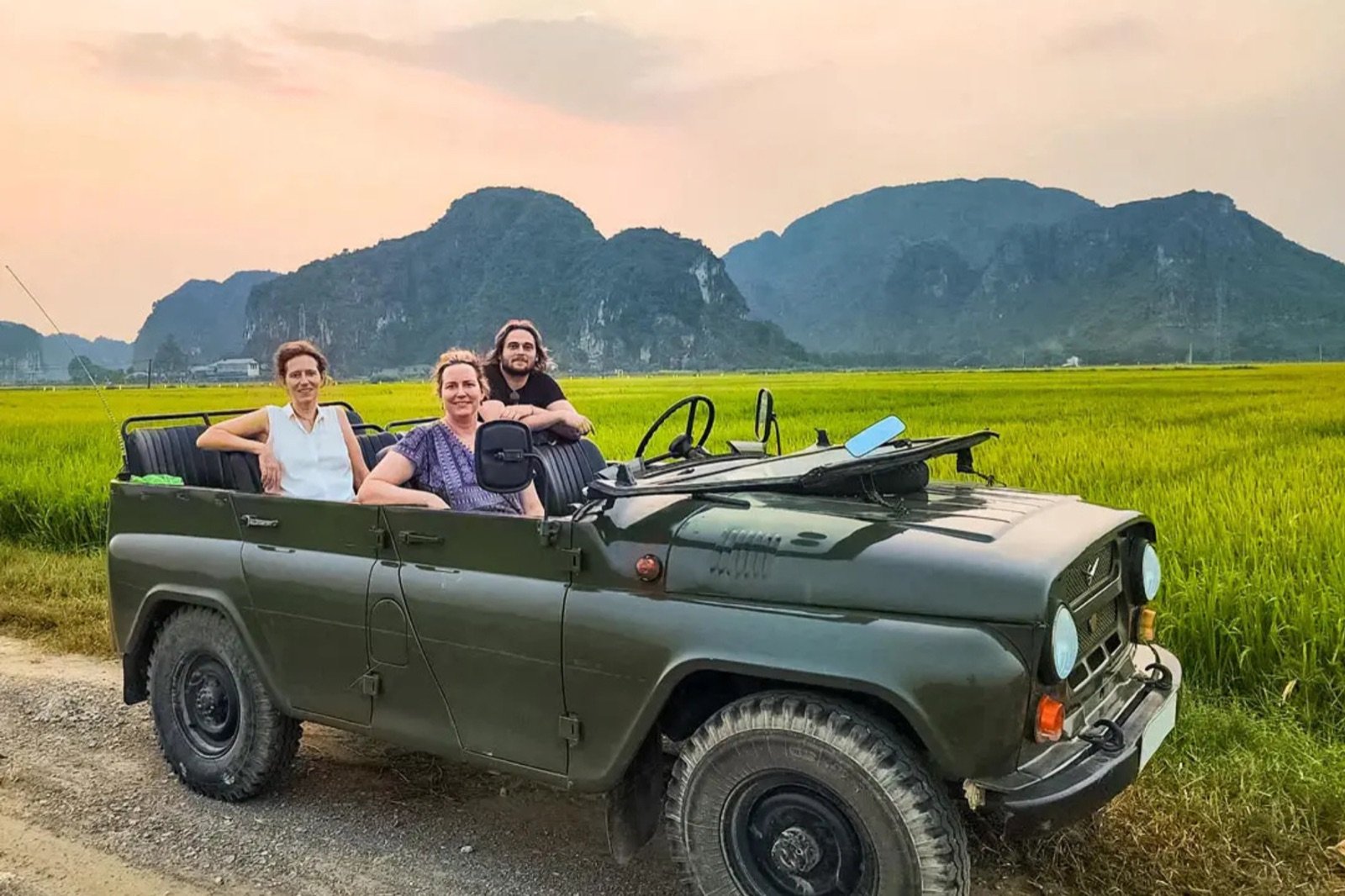 From Hanoi: Ninh Binh Full-Day Jeep Tour: Countryside, Tam Coc, Hang Mua, Bich Dong