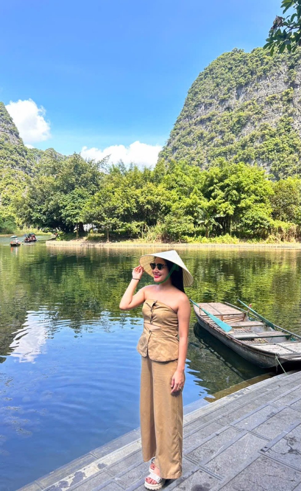Ninh Binh Bucket List & Ultimate Experiences: Off the Beaten Path: Secret Dykes & Ancient Pagodas